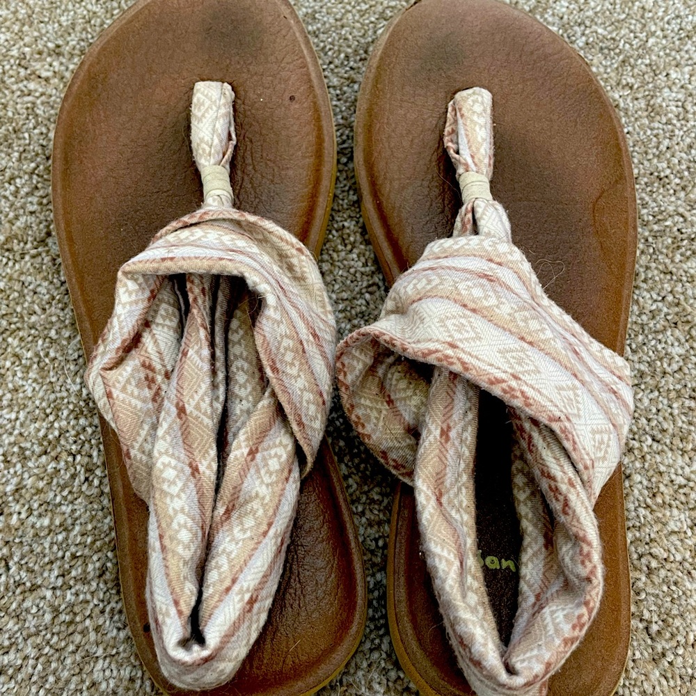 Sanuk Sandals